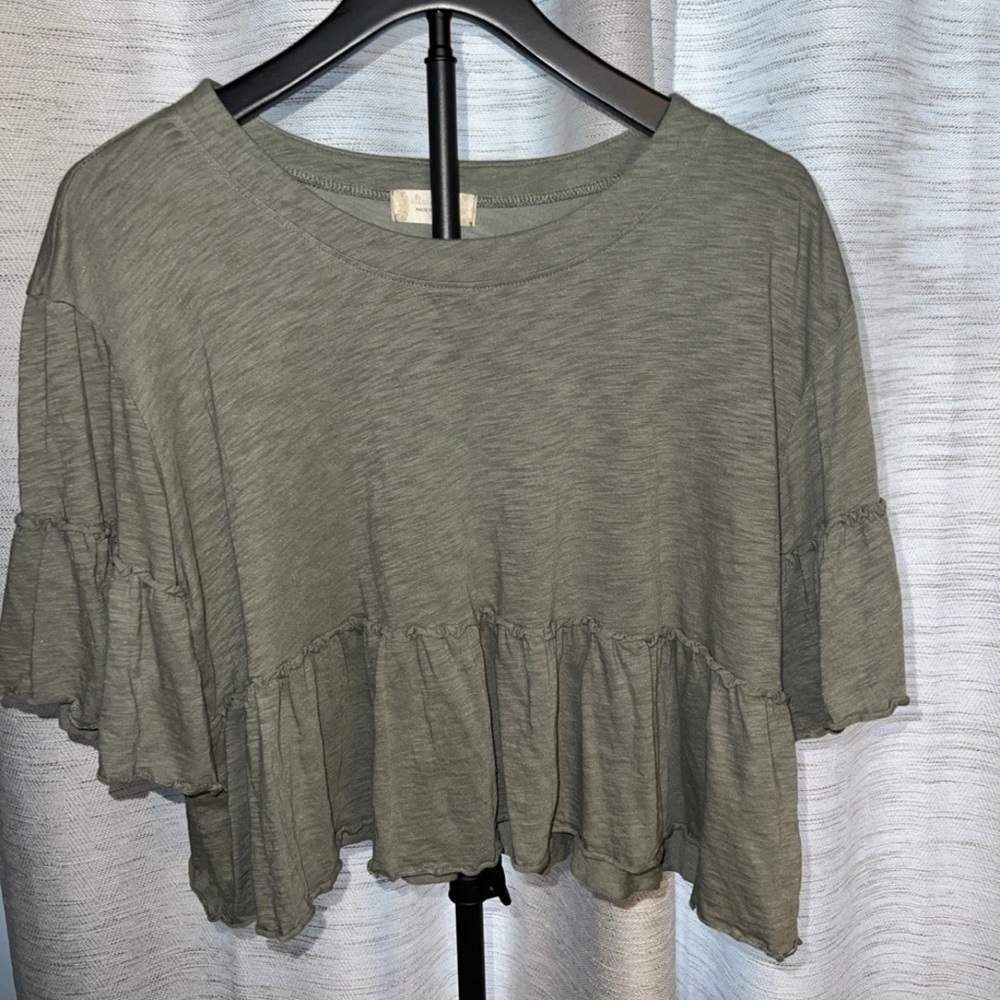 Women's Ruffled Green Top Cropped